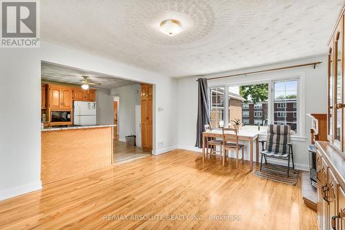 352 Lacasse Avenue, Ottawa, ON - Indoor