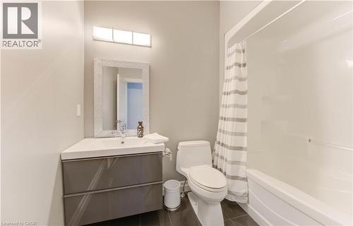 52 Edgehill Drive, Kitchener, ON - Indoor Photo Showing Bathroom