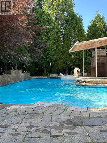 5264 Tiffany Court, Mississauga, ON - Outdoor With In Ground Pool