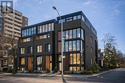 4 - 1555 BLOOR STREET W  Toronto, ON M6P 1A5