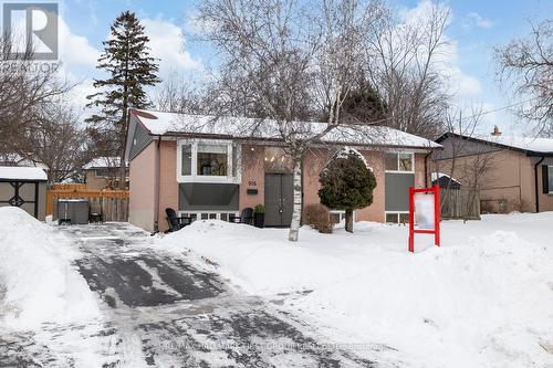 916 GREENWOOD CRESCENT  Whitby, ON L1N 1C8