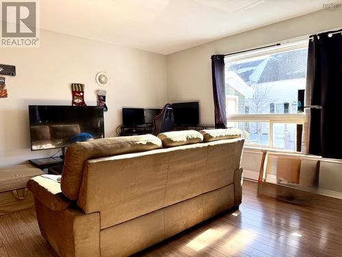 Living Room - 71 Havelock Street, Amherst, NS - Indoor