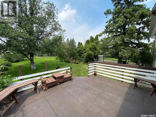 620 4Th Street, Eston, SK - Outdoor