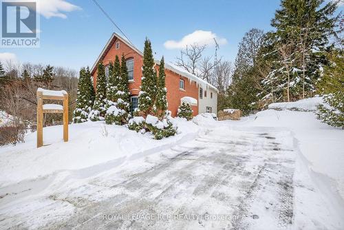 815 FORKS OF THE CREDIT ROAD  Caledon, ON L7K 0E7