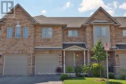 15 - 1276 SILVAN FOREST DRIVE  Burlington (Tansley), ON L7M 4V8