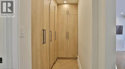 100 Appleby Place, Burlington, ON - Indoor Photo Showing Other Room