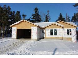 33 Burman ST  Sackville, NB E4L 0E1