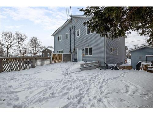 541-543 Mclaughlin, Moncton, NB 