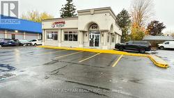 836 BROCK STREET N  Whitby, ON L1N 4J5