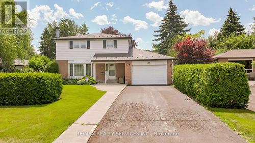 39 DUNBLAINE CRESCENT  Brampton, ON L6T 3H1