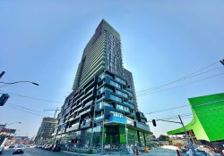 1911-1285 Dupont Street  Toronto, ON M6H 0E3