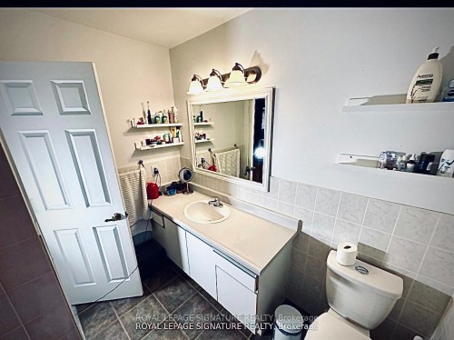 445 Malaga Road, Mississauga, ON - Indoor Photo Showing Bathroom