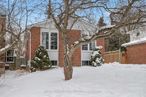 248 Talbot Crescent, Newmarket, ON - Outdoor