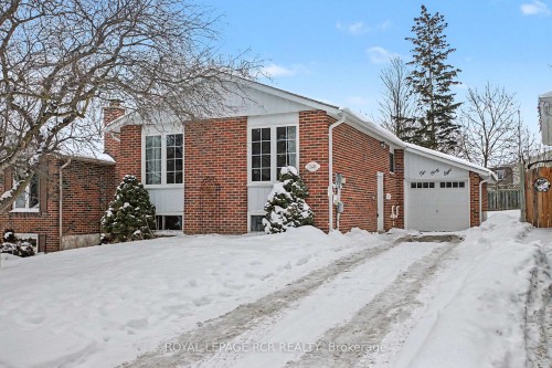 248 Talbot Crescent, Newmarket, ON - Outdoor