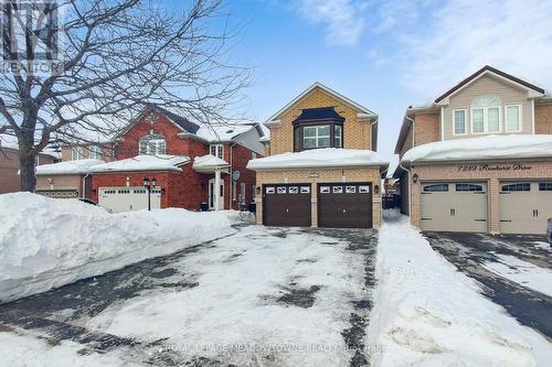 7293 ROSEHURST DRIVE  Mississauga, ON L5N 8H1