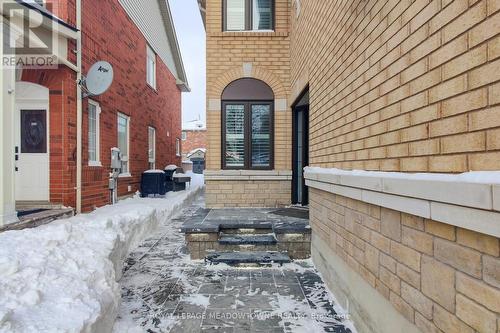 7293 Rosehurst Drive, Mississauga, ON - Outdoor