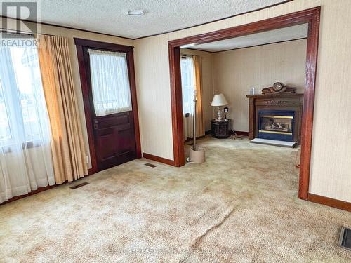 9106 Powers Road, Central Elgin, ON - Indoor With Fireplace