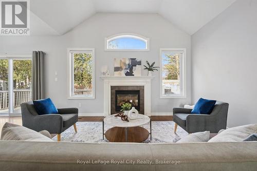 60A Eastview Road, Guelph (Grange Road), ON - Indoor Photo Showing Living Room With Fireplace