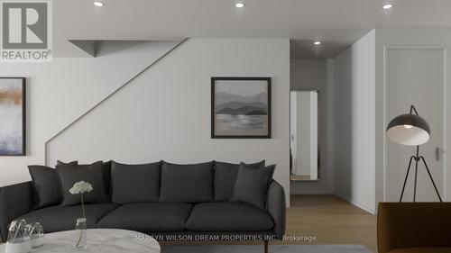 272 Currell Avenue, Ottawa, ON - Indoor Photo Showing Living Room