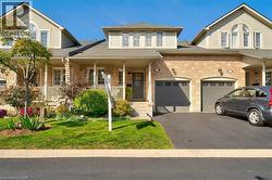 223 REBECCA Street Unit# 16  Oakville, ON L6K 3Y2