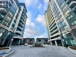 1606 - 398 HIGHWAY 7 E  Richmond Hill, ON L4B 1A7