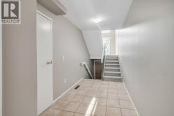 Foyer - 