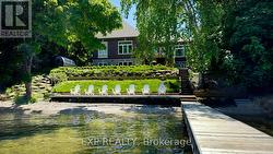 25 PINERY LANE  Georgina, ON L0E 1L0