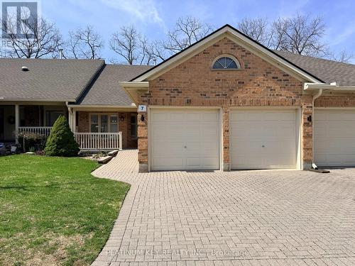 7 - 1331 COMMISSIONERS ROAD W  London South (South B), ON N6K 1E2