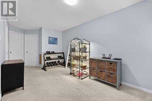 360 Galston Private, Ottawa, ON - Indoor