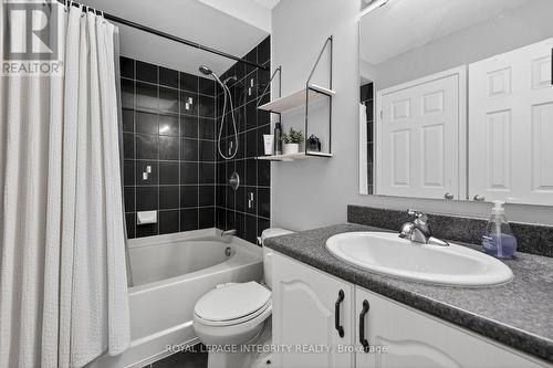 360 Galston Private, Ottawa, ON - Indoor Photo Showing Bathroom