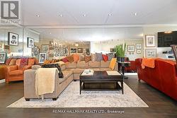 Spacious Living Room - 