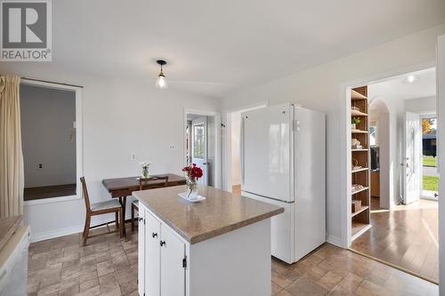21 Westview Drive, Charlottetown, PE - Indoor Photo Showing Kitchen