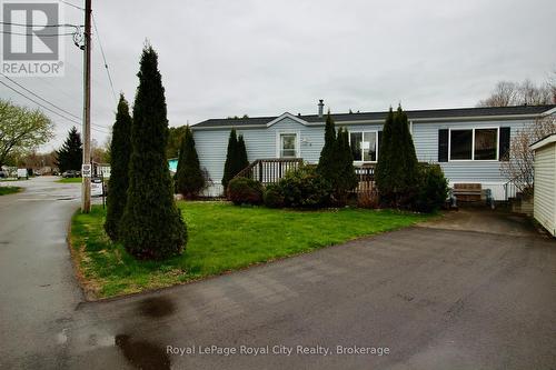 6 OLYMPIA AVENUE  Puslinch, ON N0B 2C0
