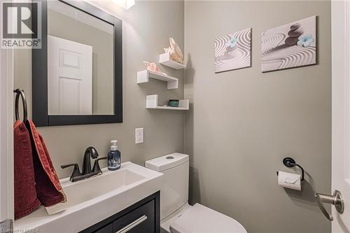 52 Amelia Street, Paris, ON - Indoor