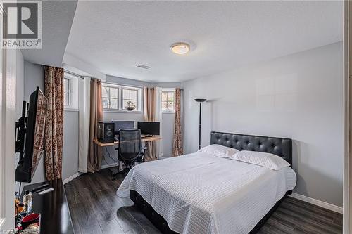 52 Amelia Street, Paris, ON - Indoor Photo Showing Bedroom