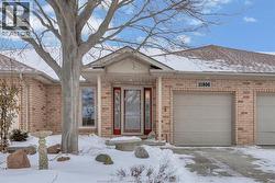 11806 Cobblestone Cresent  Windsor, ON N8P 1P3