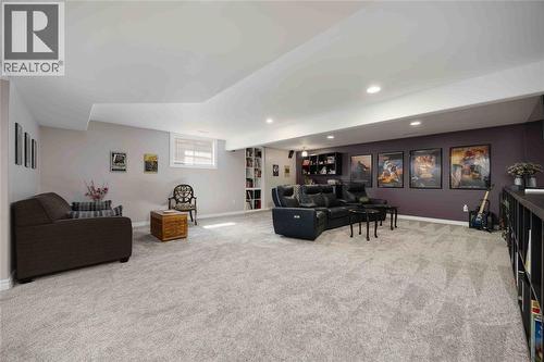 123 Cassandra Boulevard, Sarnia, ON - Indoor