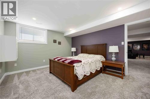 123 Cassandra Boulevard, Sarnia, ON - Indoor Photo Showing Bedroom