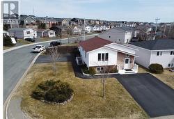 28 Frobisher Avenue  Mount Pearl, NL A1N 4W2