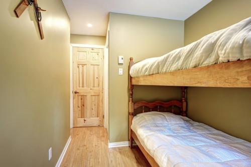 Chambre à coucher - 18 Av. Coursol, Saint-Donat, QC - Indoor Photo Showing Bedroom