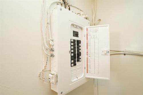 415 Kent Rd, Winnipeg, MB 