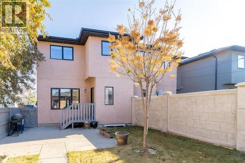 1421 40 Street Sw, Calgary, AB - Outdoor