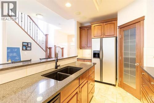 1421 40 Street Sw, Calgary, AB - Indoor Photo Showing Kitchen With Double Sink