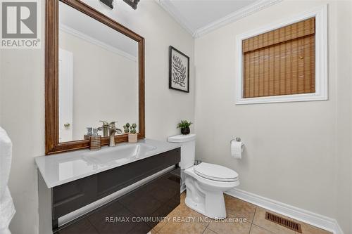 3367 Aquinas Avenue, Mississauga, ON - Indoor Photo Showing Bathroom