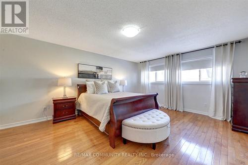 3367 Aquinas Avenue, Mississauga, ON - Indoor Photo Showing Bedroom