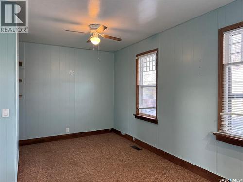307 1St Street E, Wynyard, SK - Indoor Photo Showing Other Room
