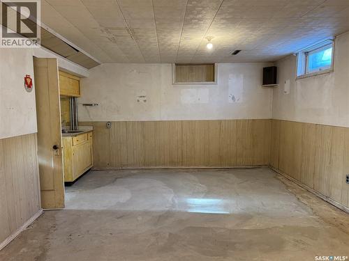 307 1St Street E, Wynyard, SK - Indoor Photo Showing Basement