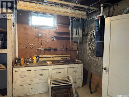 307 1St Street E, Wynyard, SK - Indoor Photo Showing Basement