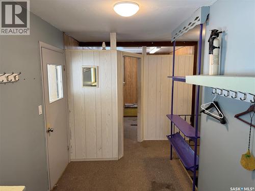 307 1St Street E, Wynyard, SK - Indoor