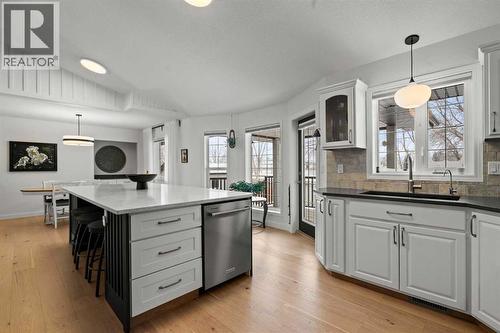 NEW ENGINEERED HARDWOOD THROUGHOUT - 140 Allen Crescent, Vulcan, AB - Indoor Photo Showing Kitchen With Upgraded Kitchen